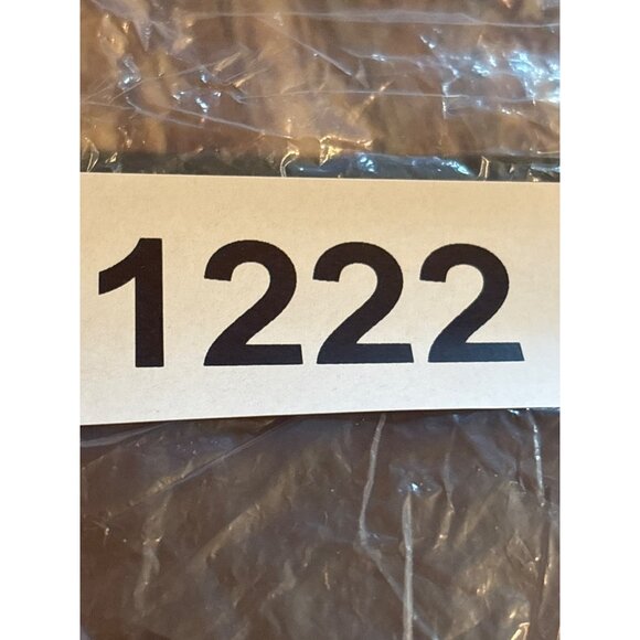 Lyssé Beige Long Sleeve Split Neck Blouse Womens Size S New - Picture 5 of 5